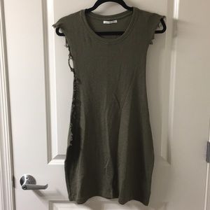John Elliot distressed tank